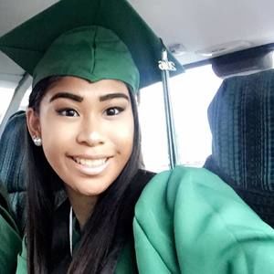 Meet your Posher, Jenalyn